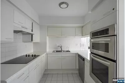 1512 Palisade Avenue 5B #5B, Fort Lee, NJ 07024 - Photo 20