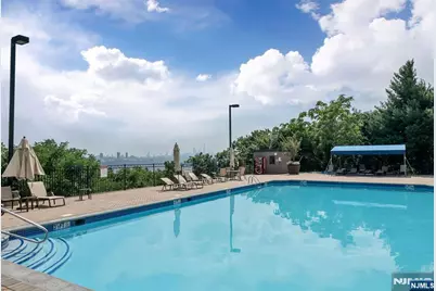 1512 Palisade Avenue 5B #5B, Fort Lee, NJ 07024 - Photo 44