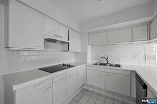 1512 Palisade Ave 5B, Fort Lee, NJ 07024 - Photo 18