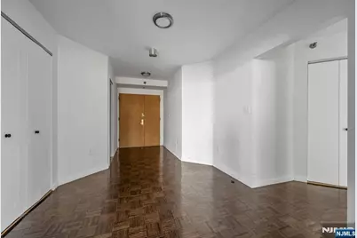 1512 Palisade Avenue 5B #5B, Fort Lee, NJ 07024 - Photo 6