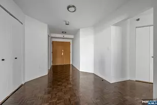 1512 Palisade Ave 5B, Fort Lee, NJ 07024 - Photo 6