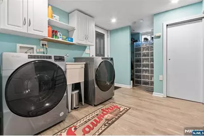 121 Prospect Street, Lodi, NJ 07644 - Photo 28