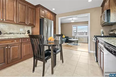 121 Prospect Street, Lodi, NJ 07644 - Photo 8