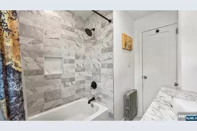 121 Prospect Street, Lodi, NJ 07644 - Photo 10