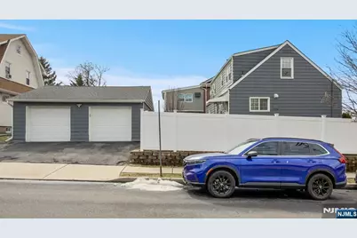 121 Prospect Street, Lodi, NJ 07644 - Photo 30