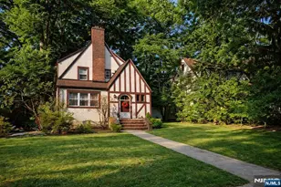 274 W Englewood Ave, Teaneck Township, NJ 07666 - Photo 2