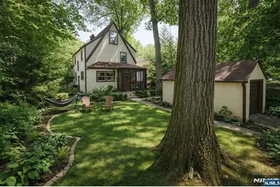 274 Englewood Avenue, Teaneck Township, NJ 07666 - Photo 20