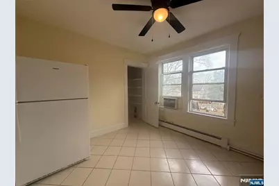 131 Paris Avenue 3 #3, Northvale, NJ 07647 - Photo 2