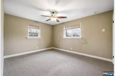 243 Main Street, New Milford, NJ 07646 - Photo 12