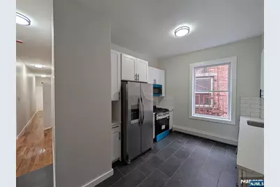 69 Howe 9 #9, Passaic, NJ 07055 - Photo 2
