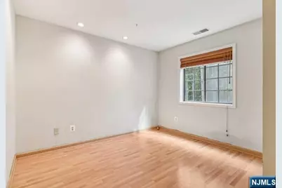 2612 Hemingway Lane, Mahwah, NJ 07430 - Photo 14