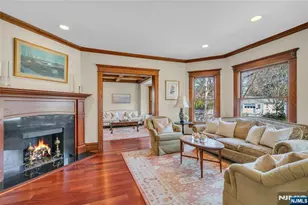 321 Hollywood Ave, Ho Ho Kus, NJ 07423 - Photo 10