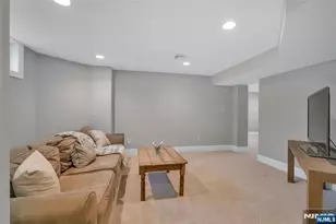 321 Hollywood Ave, Ho Ho Kus, NJ 07423 - Photo 34