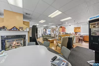 42 Home Place 40 #40, Lodi, NJ 07644 - Photo 10