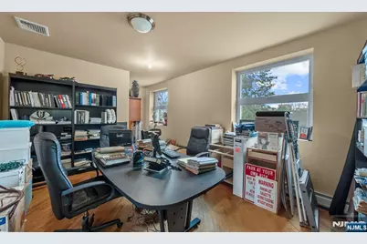 42 Home Place 40 #40, Lodi, NJ 07644 - Photo 18