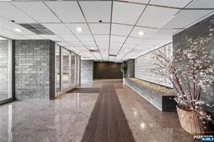 364 Palisade Ave 5B, Cliffside Park, NJ 07010 - Photo 4