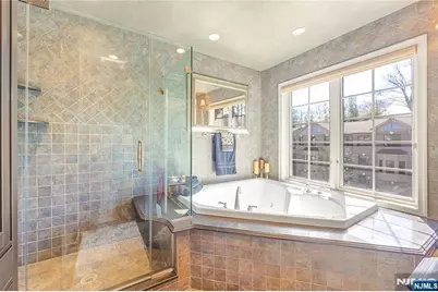 19 Sherbrooke Court 27 #27, Saddle River, NJ 07458 - Photo 24