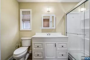 243 Main St, New Milford, NJ 07646 - Photo 10