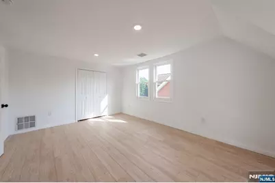 32 Palm Street, Newark, NJ 07106 - Photo 24