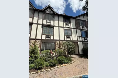 1419 Faulkner Court, Mahwah, NJ 07430 - Photo 1