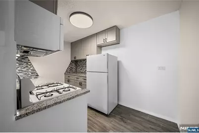 7000 Boulevard East 41L #41L, Guttenberg, NJ 07093 - Photo 8