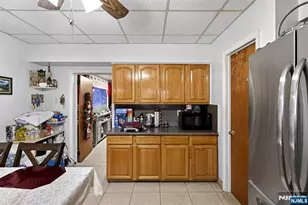 1029 19th St, Paterson, NJ 07501 - Photo 14