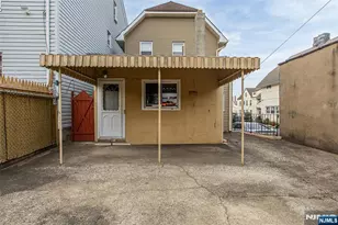 1029 19th St, Paterson, NJ 07501 - Photo 2