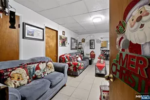 1029 19th St, Paterson, NJ 07501 - Photo 16