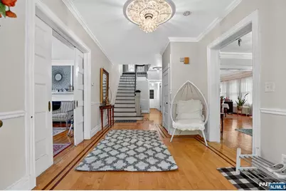 285 Maple Street, Englewood, NJ 07631 - Photo 4