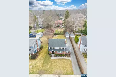 30 Wellesley Road, Montclair, NJ 07043 - Photo 44