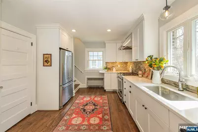 30 Wellesley Road, Montclair, NJ 07043 - Photo 20