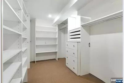 162 Washington Place, Teaneck Township, NJ 07666 - Photo 20