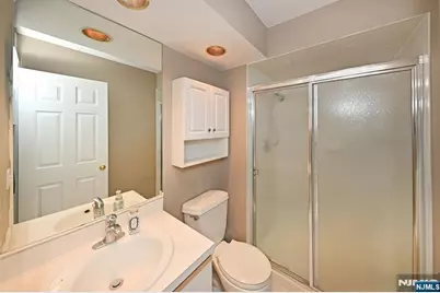 884 Somerset Court, Ramsey, NJ 07446 - Photo 12