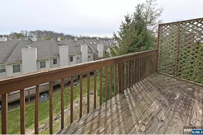 884 Somerset Court, Ramsey, NJ 07446 - Photo 20