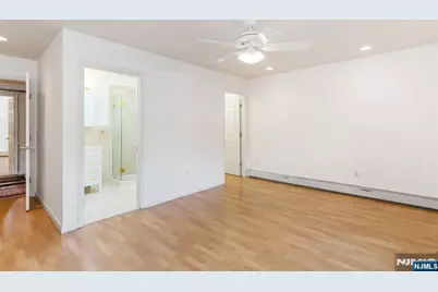 130 N 7th Street, Saddle Brook Township, NJ 07663 - Photo 16