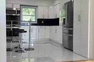 5200 Meadowview Ave, North Bergen, NJ 07047 - Photo 6