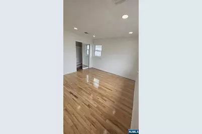 5200 Meadowview Avenue, North Bergen, NJ 07047 - Photo 30