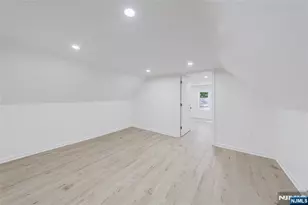 27 Monsignor Owens Pl 2, Nutley, NJ 07110 - Photo 16