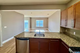 1210 Windsor Park Ct 210, Englewood, NJ 07631 - Photo 4