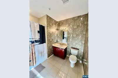 1210 Windsor Park Court 210 #210, Englewood, NJ 07631 - Photo 10