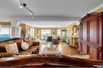 300 N Ocean Avenue 3C #3C, Long Branch, NJ 07740 - Photo 2