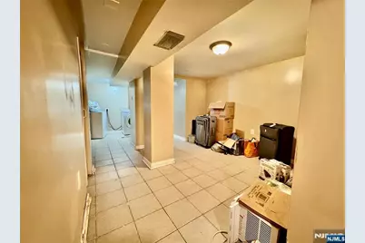 48.5 Wakeman Avenue, Newark, NJ 07104 - Photo 18