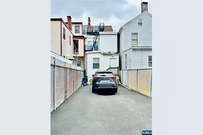 48.5 Wakeman Avenue, Newark, NJ 07104 - Photo 24