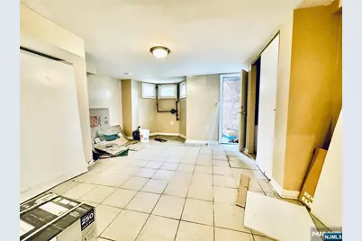 48.5 Wakeman Avenue, Newark, NJ 07104 - Photo 16