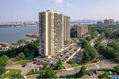 6 Horizon Road 1605 #1605, Fort Lee, NJ 07024 - Photo 28
