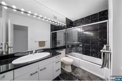 6 Horizon Road 1605 #1605, Fort Lee, NJ 07024 - Photo 20