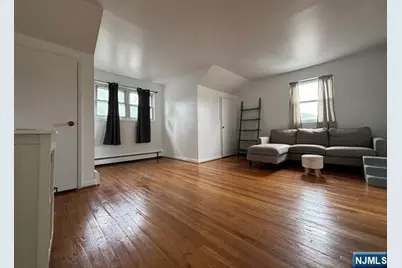 2004 Hoefleys Lane, Fort Lee, NJ 07024 - Photo 2