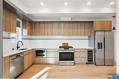 431 Palisade Avenue 3 #3, Jersey City, NJ 07307 - Photo 14