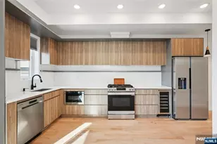 431 Palisade Ave 3, Jersey City, NJ 07307 - Photo 14