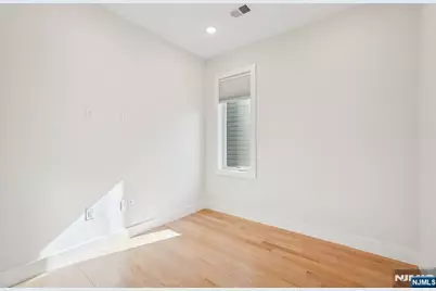 431 Palisade Avenue 3 #3, Jersey City, NJ 07307 - Photo 32
